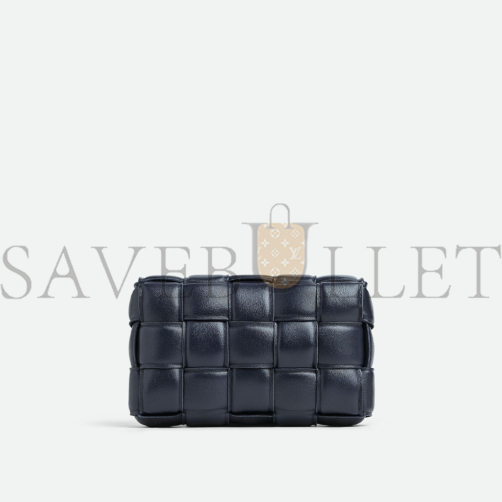 BOTTEGA VENETA SMALL PADDED CASSETTE (19*12*5cm)